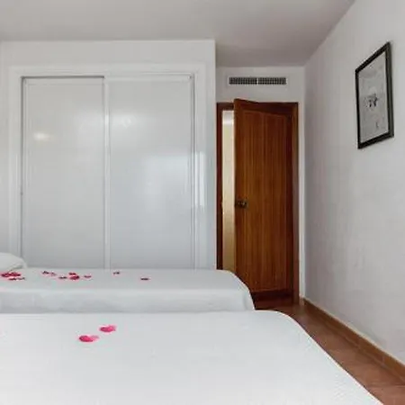 酒店 Embajador 丰希罗拉